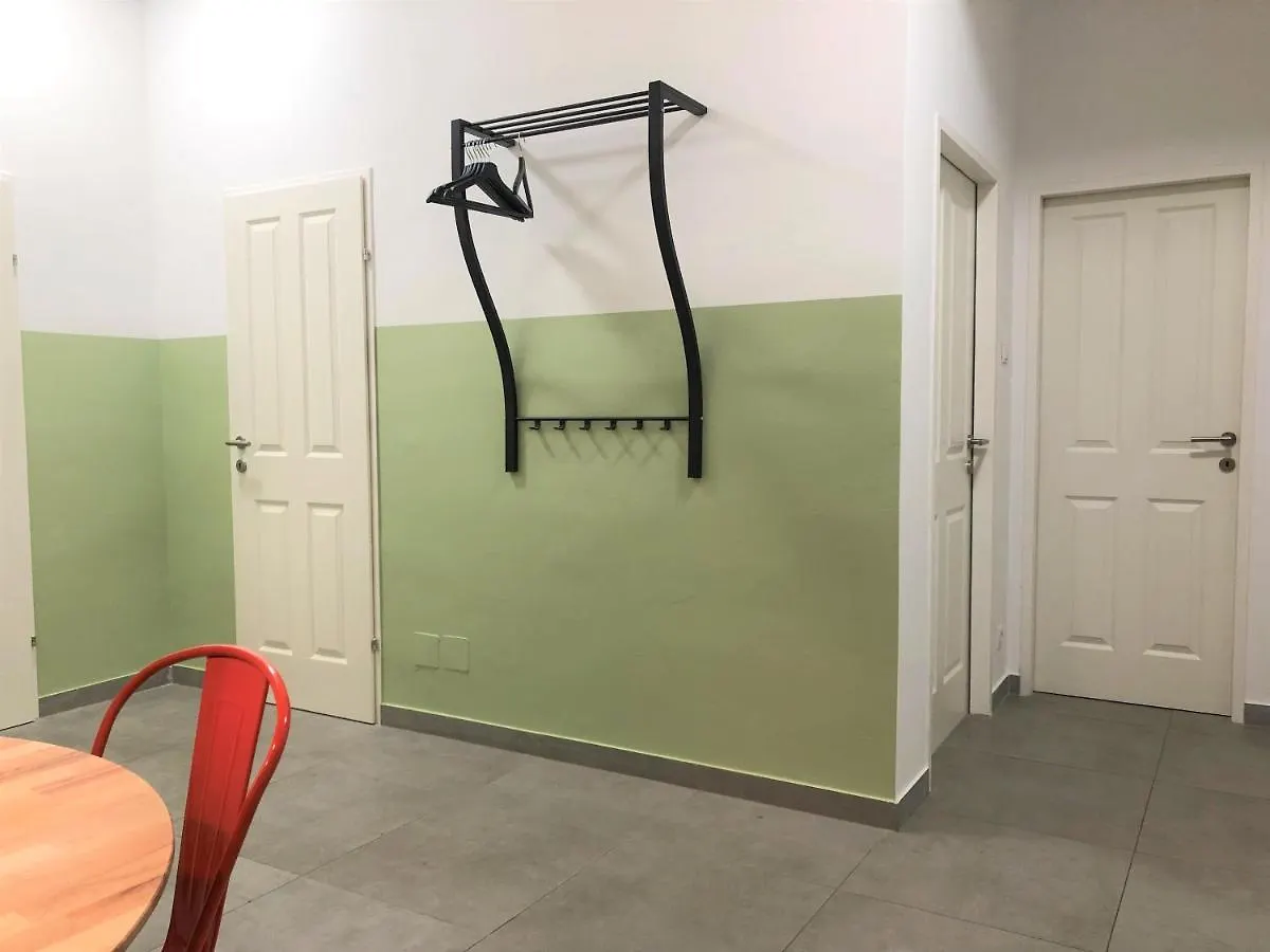 StayOver - Noble, Großzügige Apartments am Hernals Wien