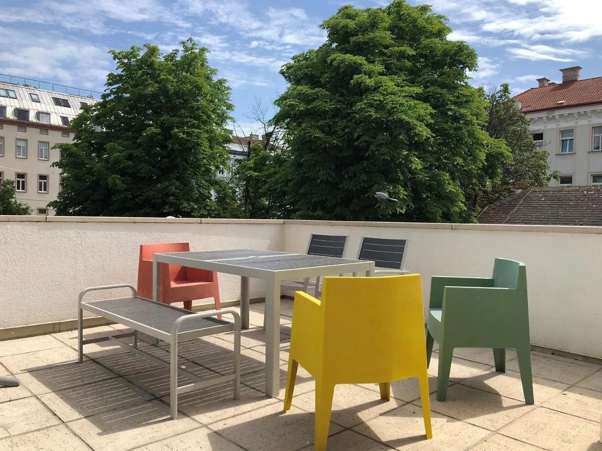 StayOver - Noble, Großzügige Apartments am Hernals Wien