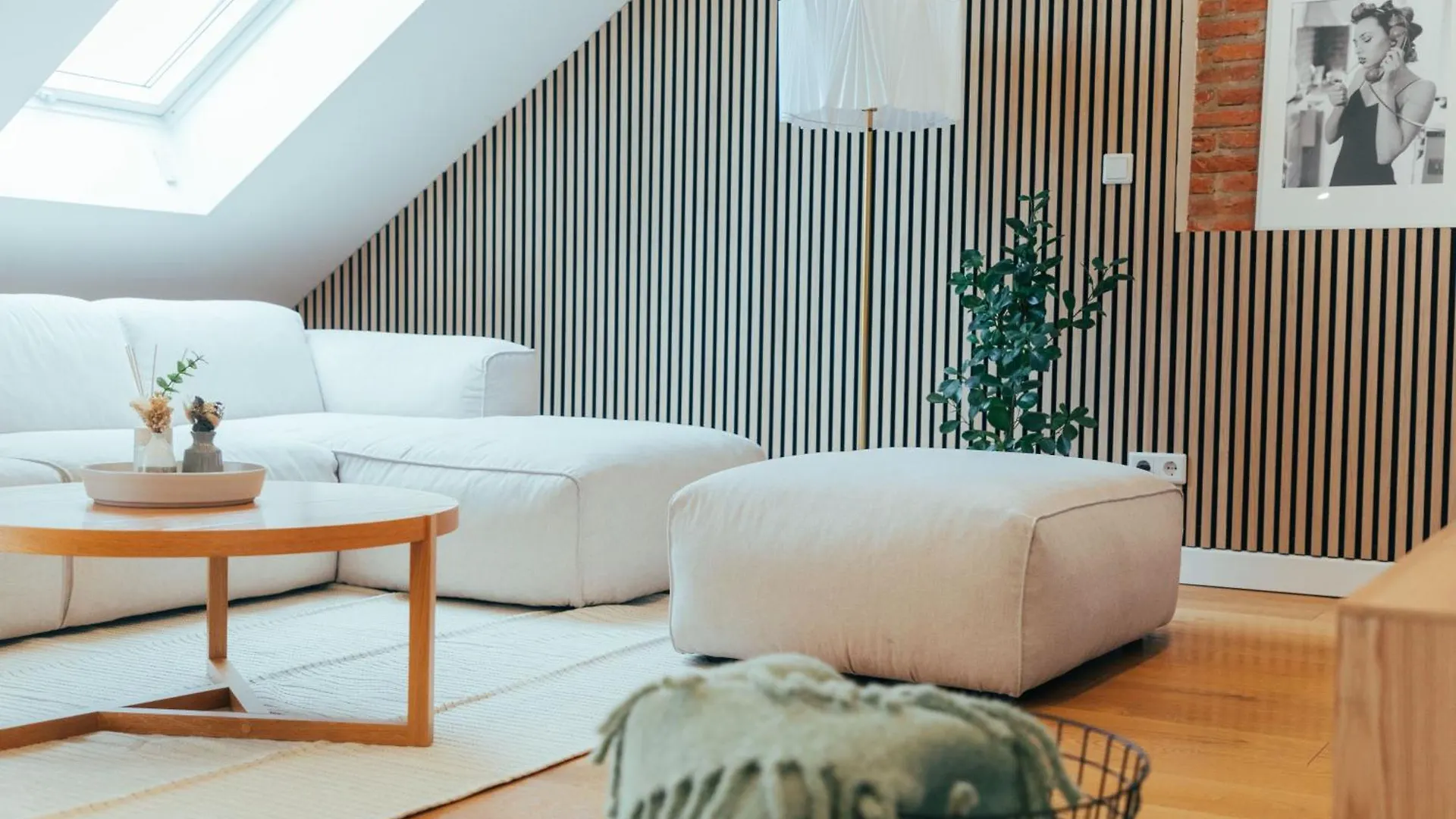 Large Apartments - Great For Groups - With Balcony Or Terrace Vienna Austria