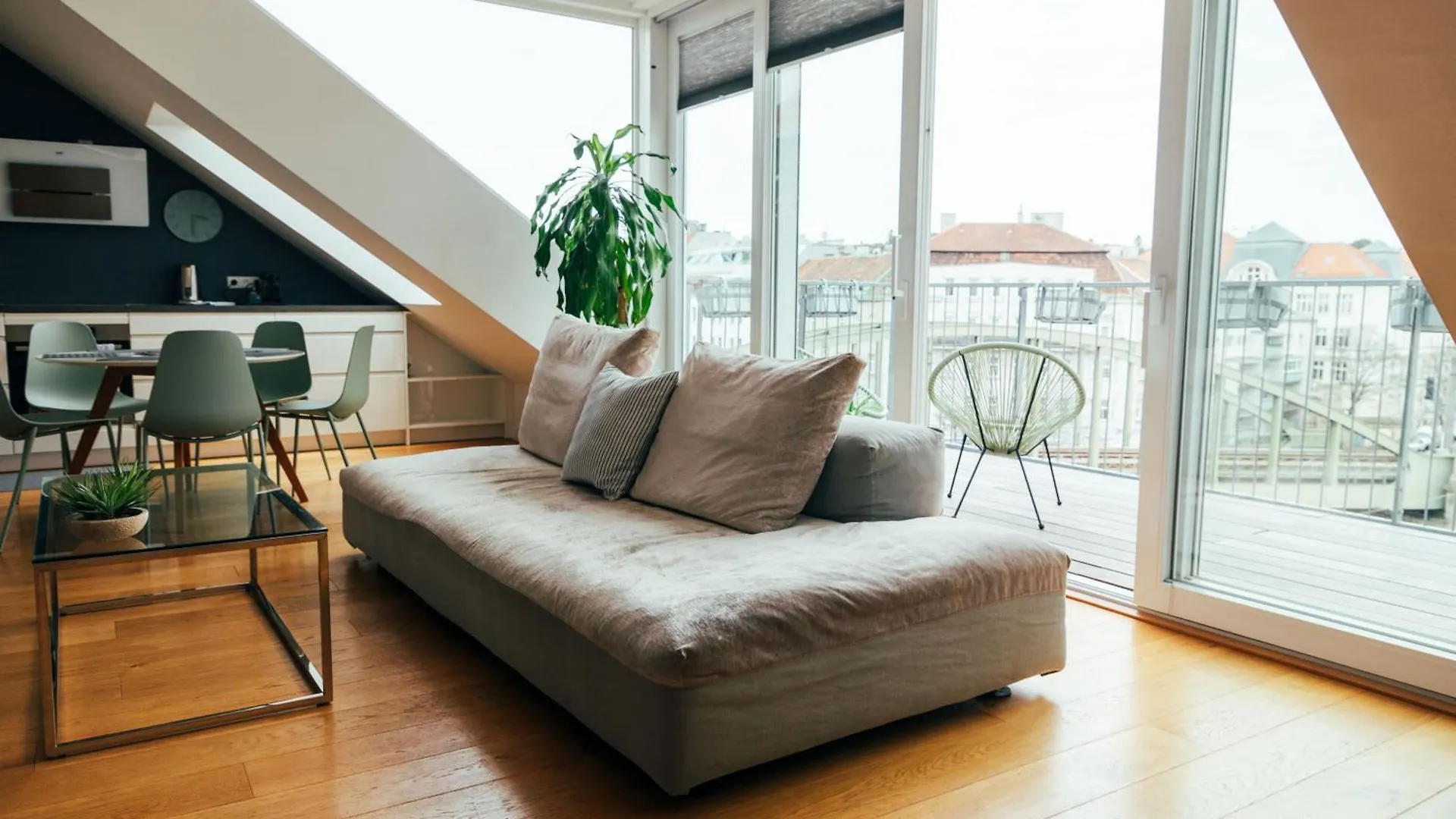 StayOver - Noble, Großzügige Apartments am Hernals Wien